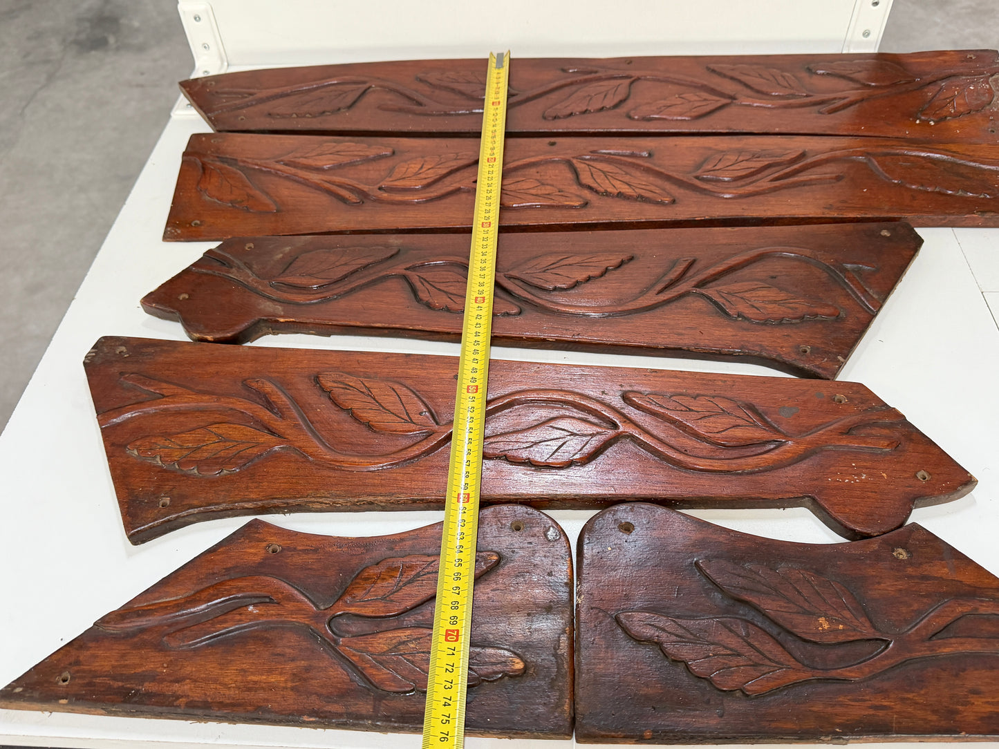 Gesneden houten sierpanelen, sierfront