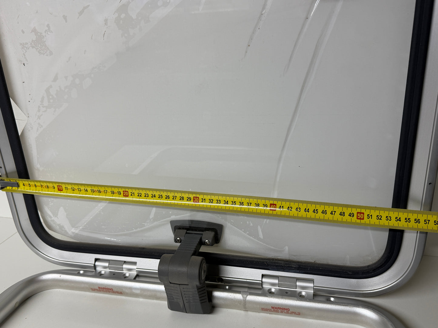 Lewmar dekluik 570 x 570 mm