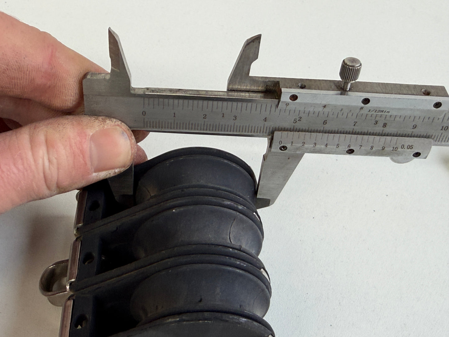 3 schijfs blok 47 mm max 12 mm lijn gelagerd
