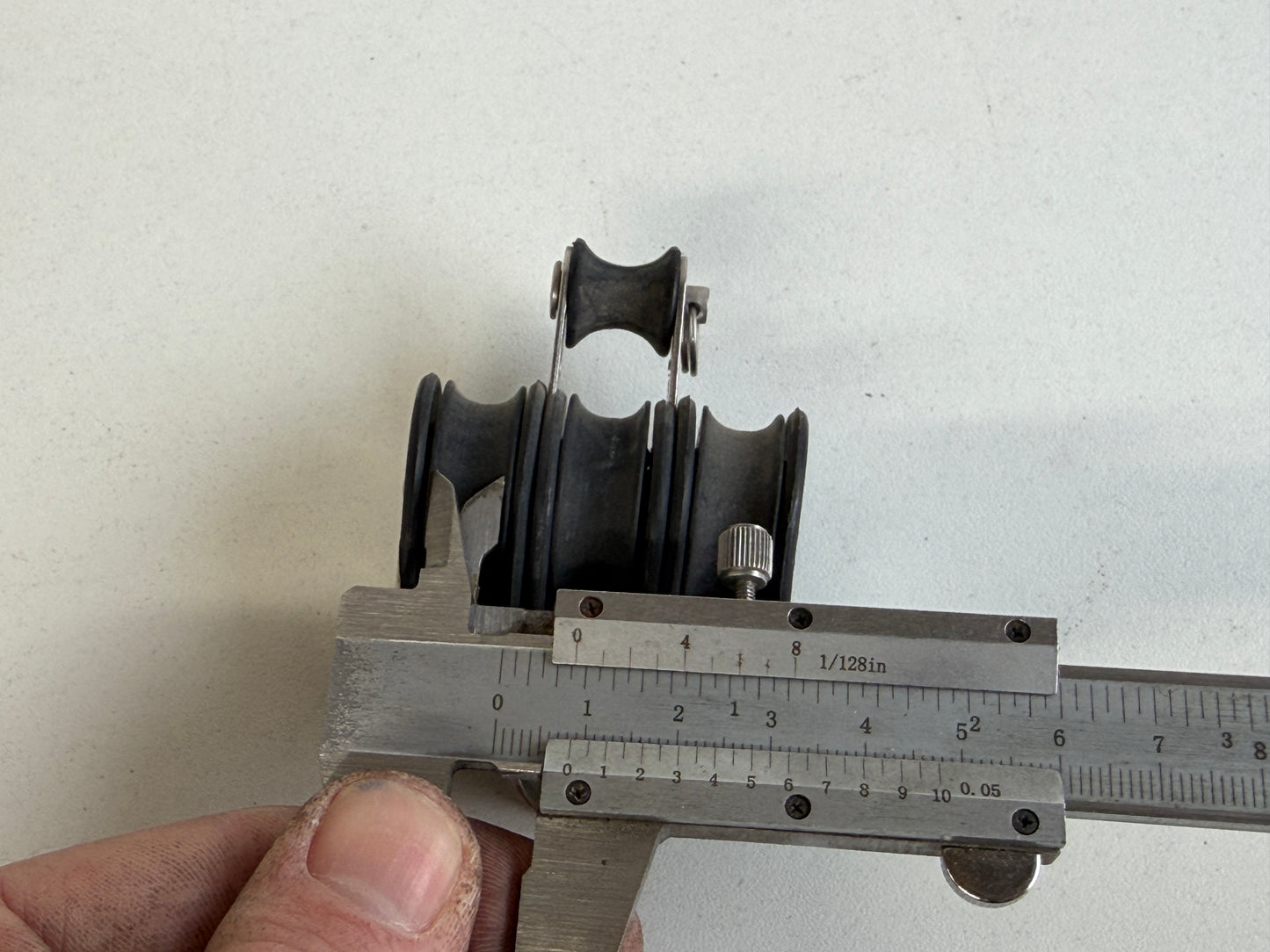 3 schijfs blok 30 mm max 8 mm lijn gelagerd met hondsvot