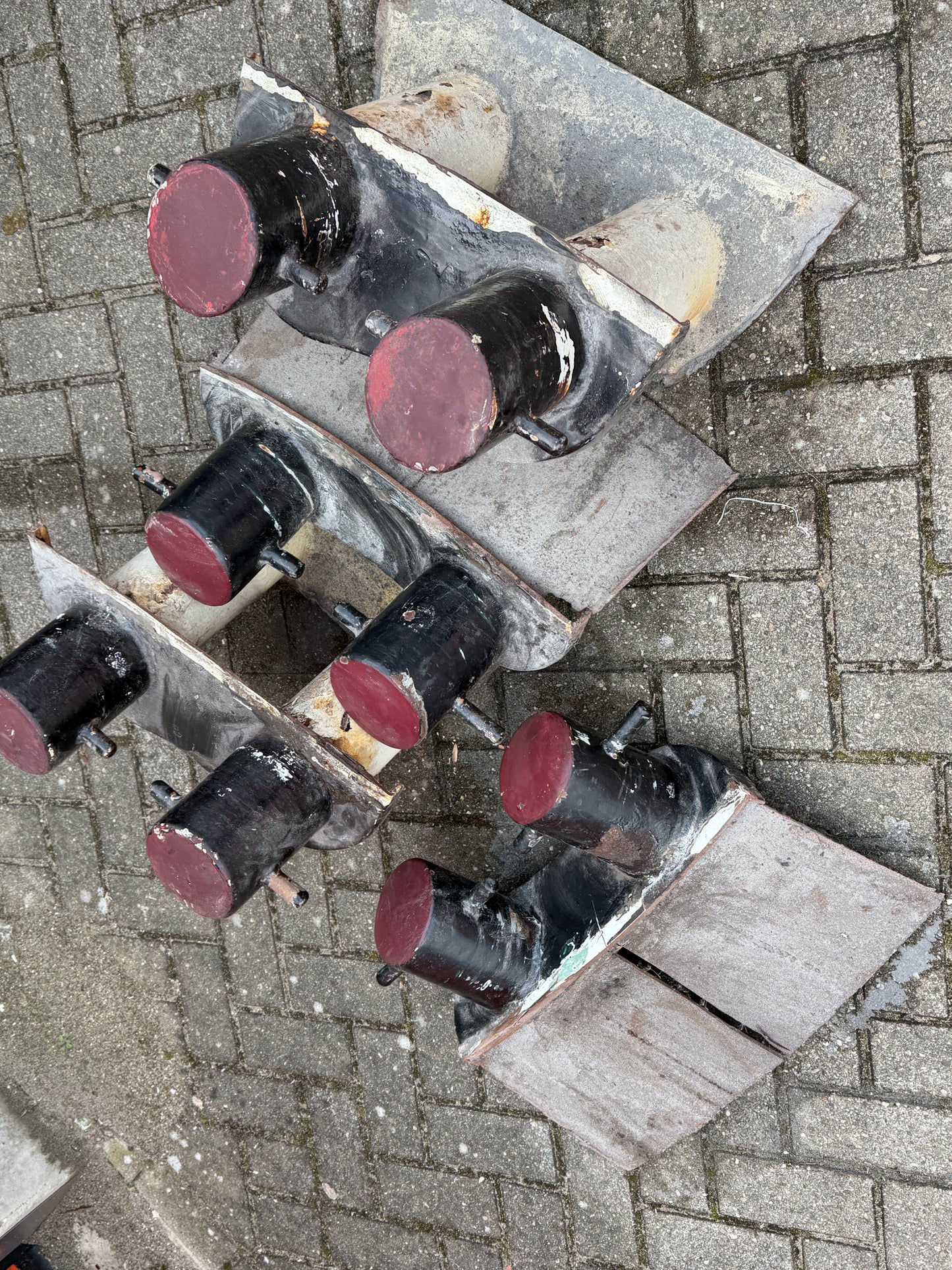 4 x grote zware antieke bolders 50 cm breed