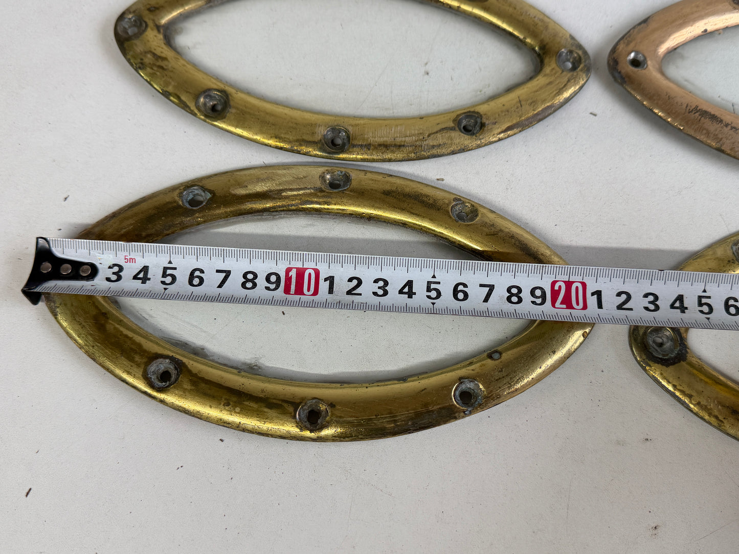 4 x bronzen patrijspoort / lichtrand 21 x 11 cm