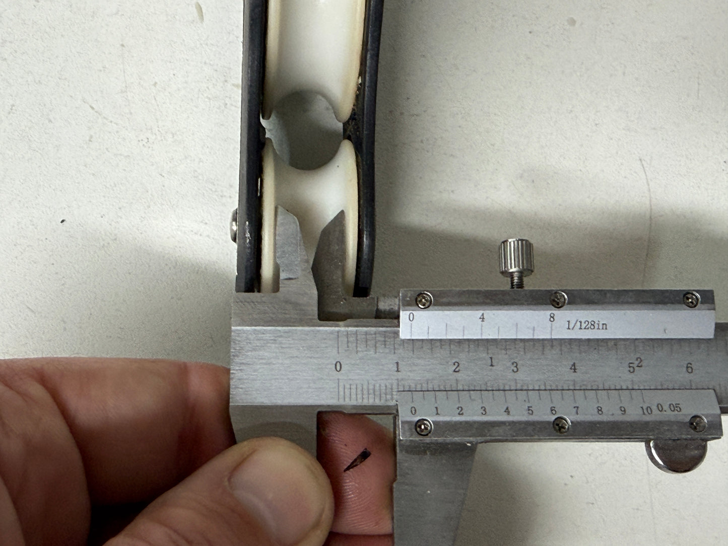 Ronstan vioolblok 53 mm tot 12 mm schijf, wartel
