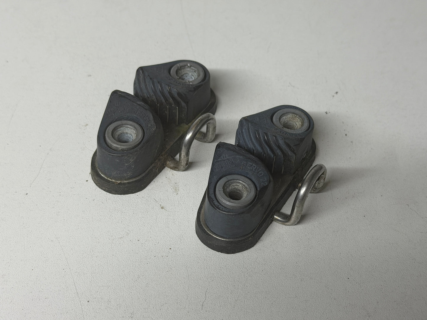 Servo 22 schootklem 6-12 mm met beugel
