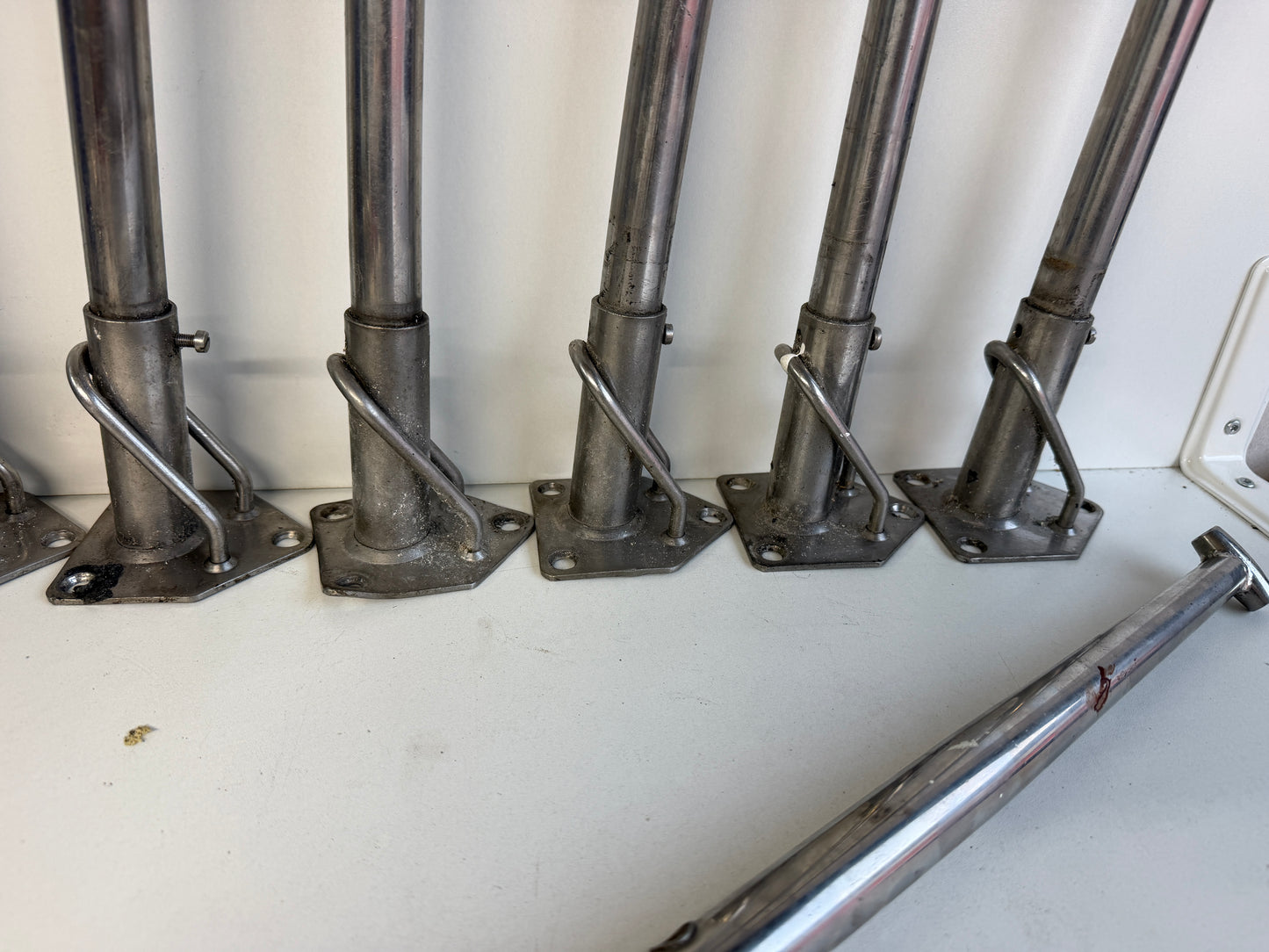 8 x scepter met scepterpot 61 cm