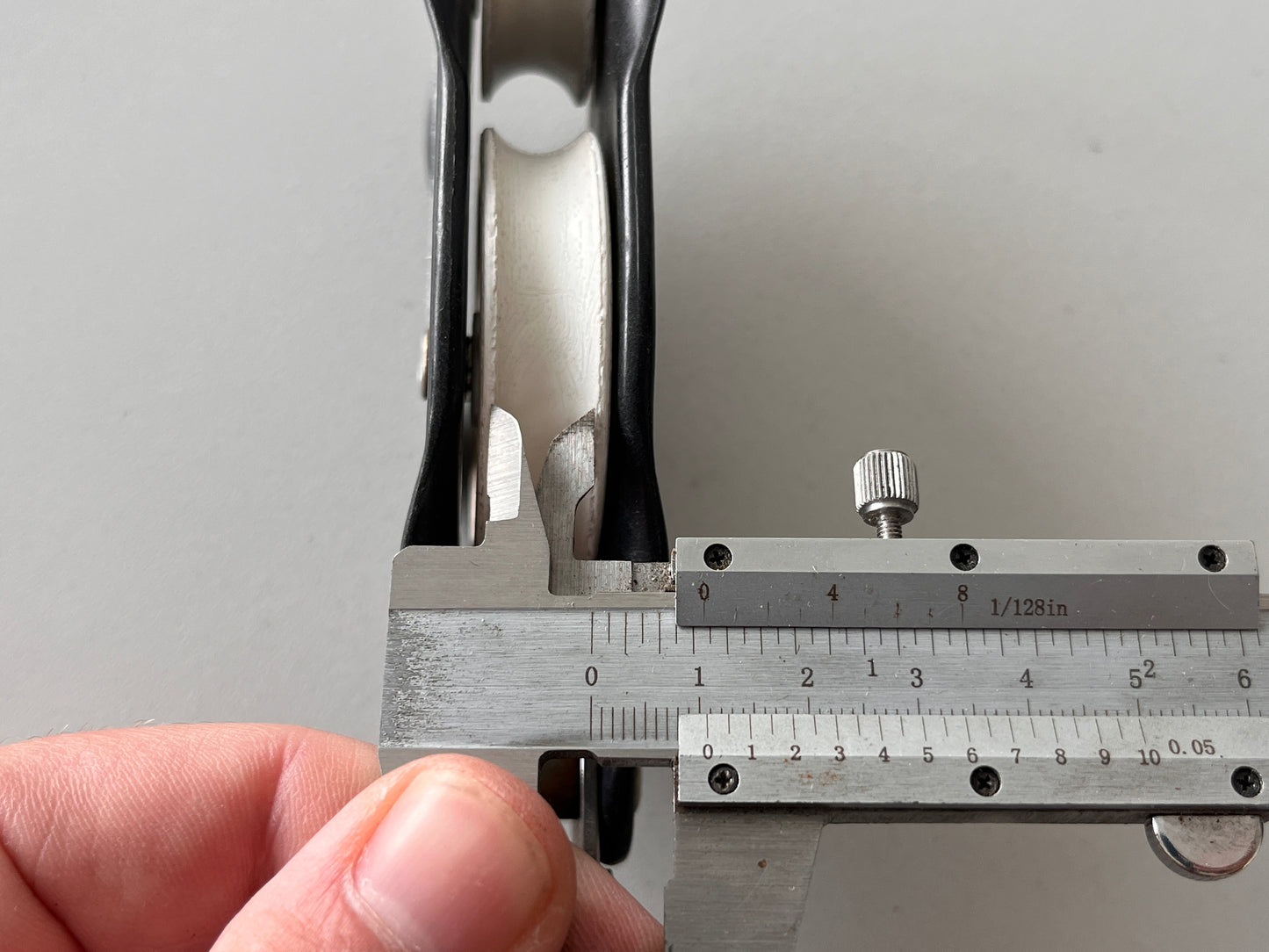 Fico vioolblok met draaiwartel FG95