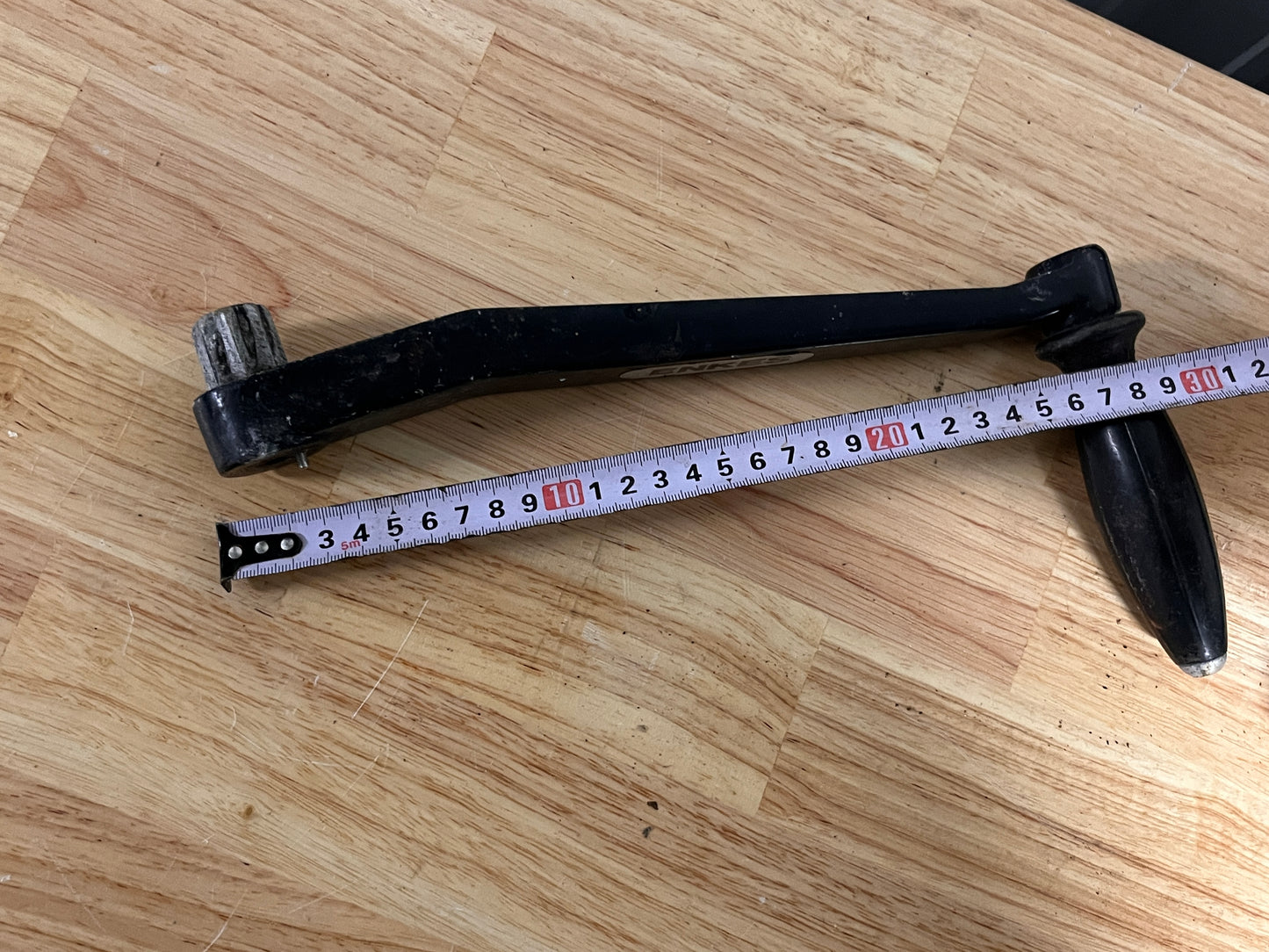 Enkes lierhendel met defecte lock 30 cm