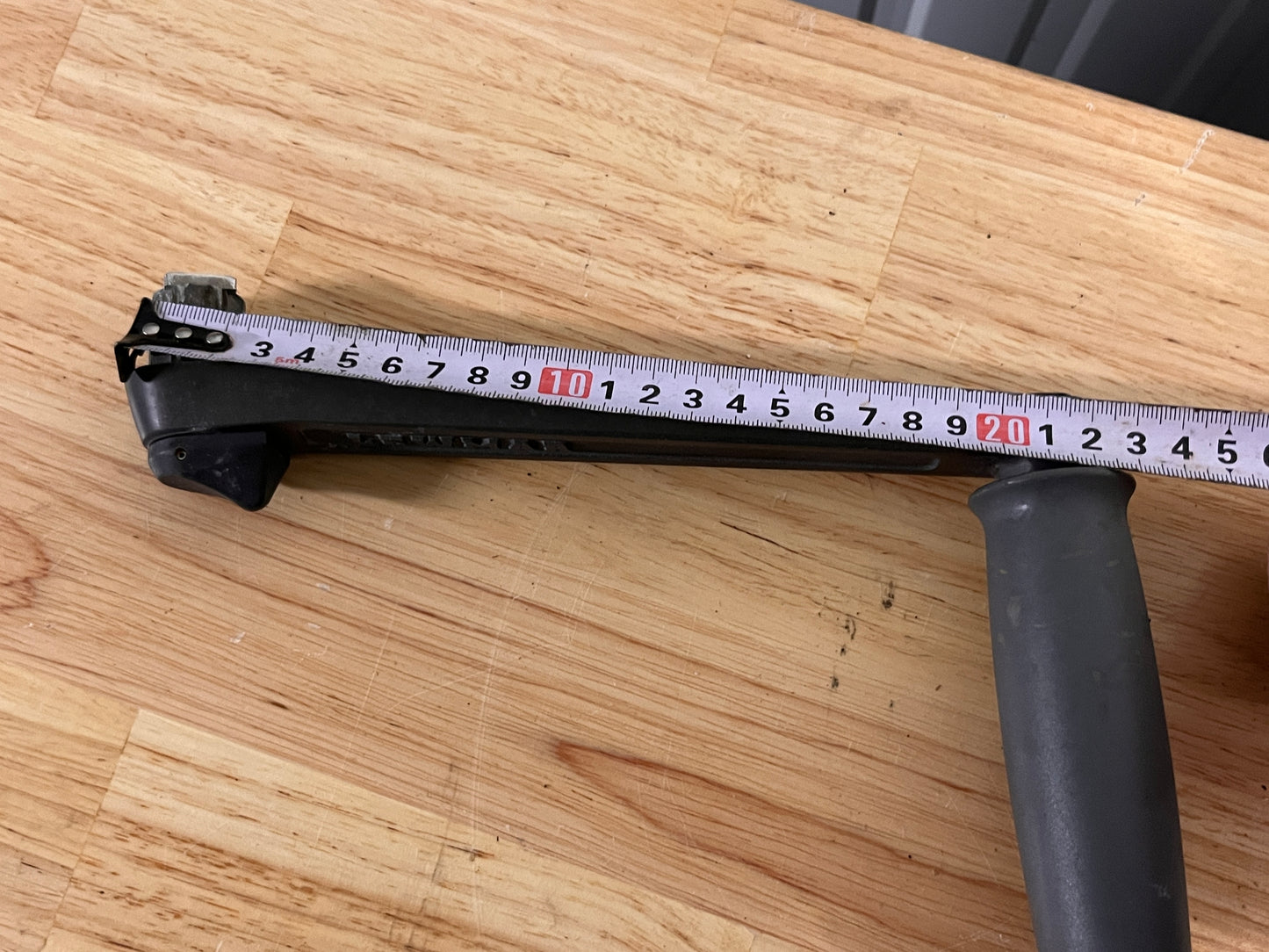 Lewmar lierhendel met lock 23 cm