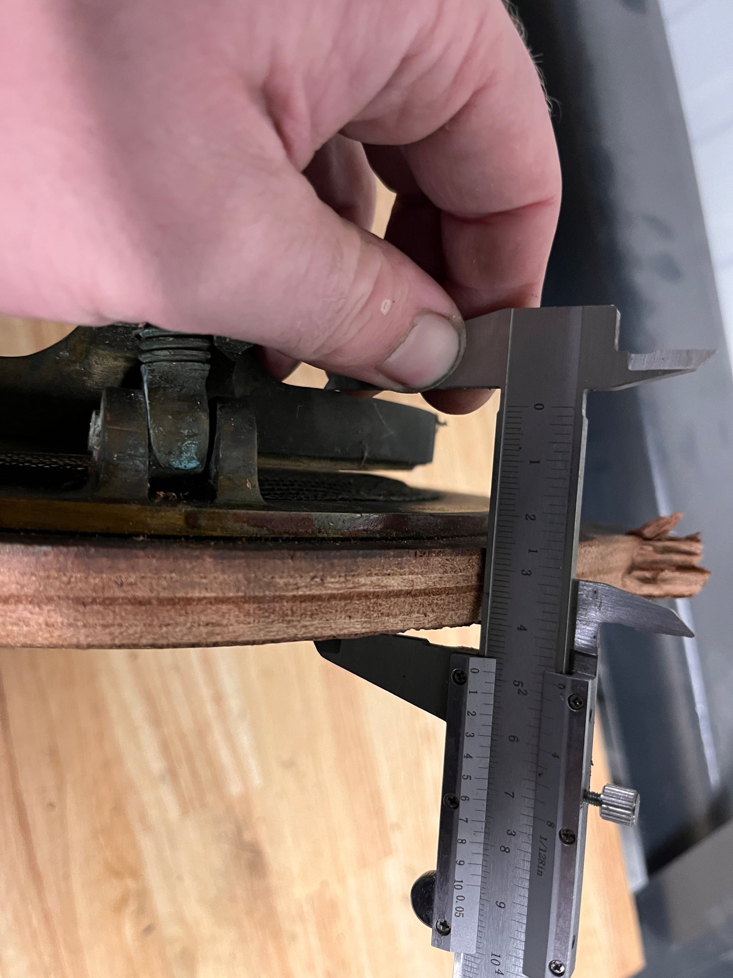 Bronzen patrijspoort 24 cm