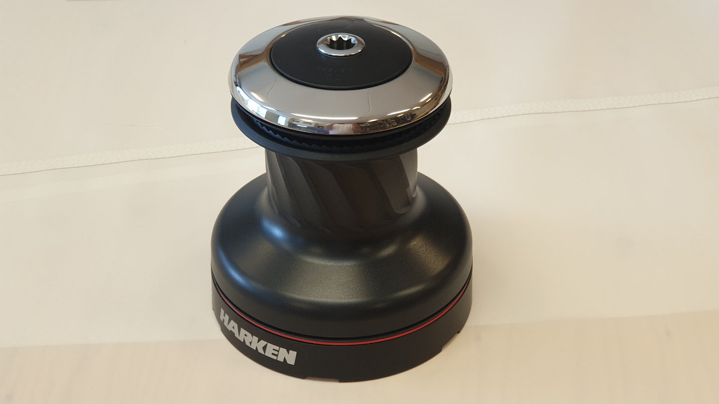 Harken 70 Selftailing Radial Aluminum lier / winch 2 speed