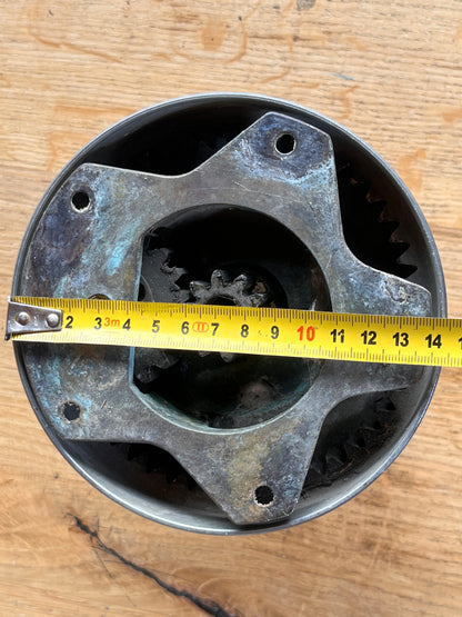 Lewmar 40 two speed lier