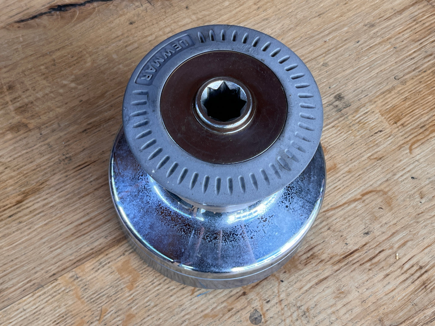 Lewmar 40 two speed lier