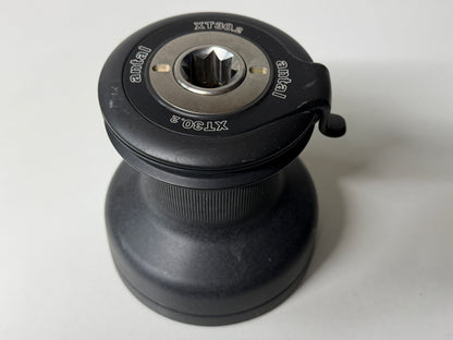 Antal XT30.2 st selftailing lier