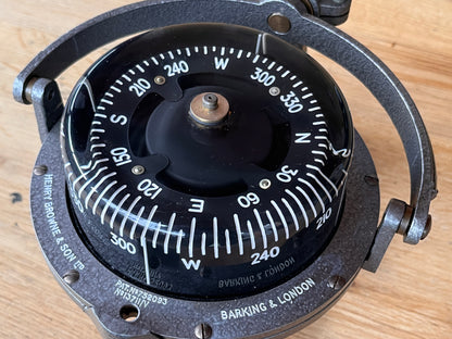 Sestrel Moore Compass / kompas Henry Browne & Son Ltd