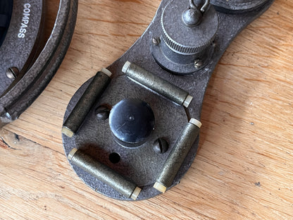 Sestrel Moore Compass / kompas Henry Browne & Son Ltd