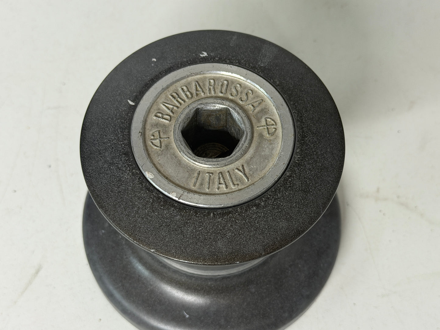 Barbarossa / Harken lier zwart