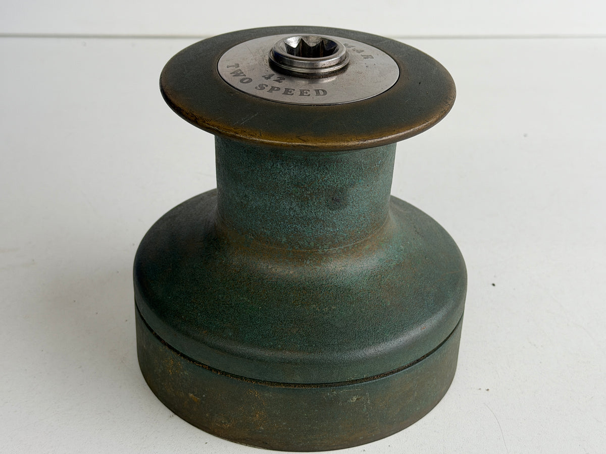 Bronzen Lewmar 42 two speed lier