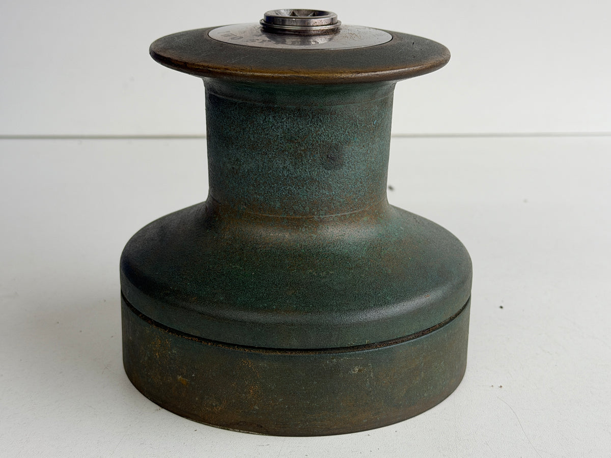 Bronzen Lewmar 42 two speed lier