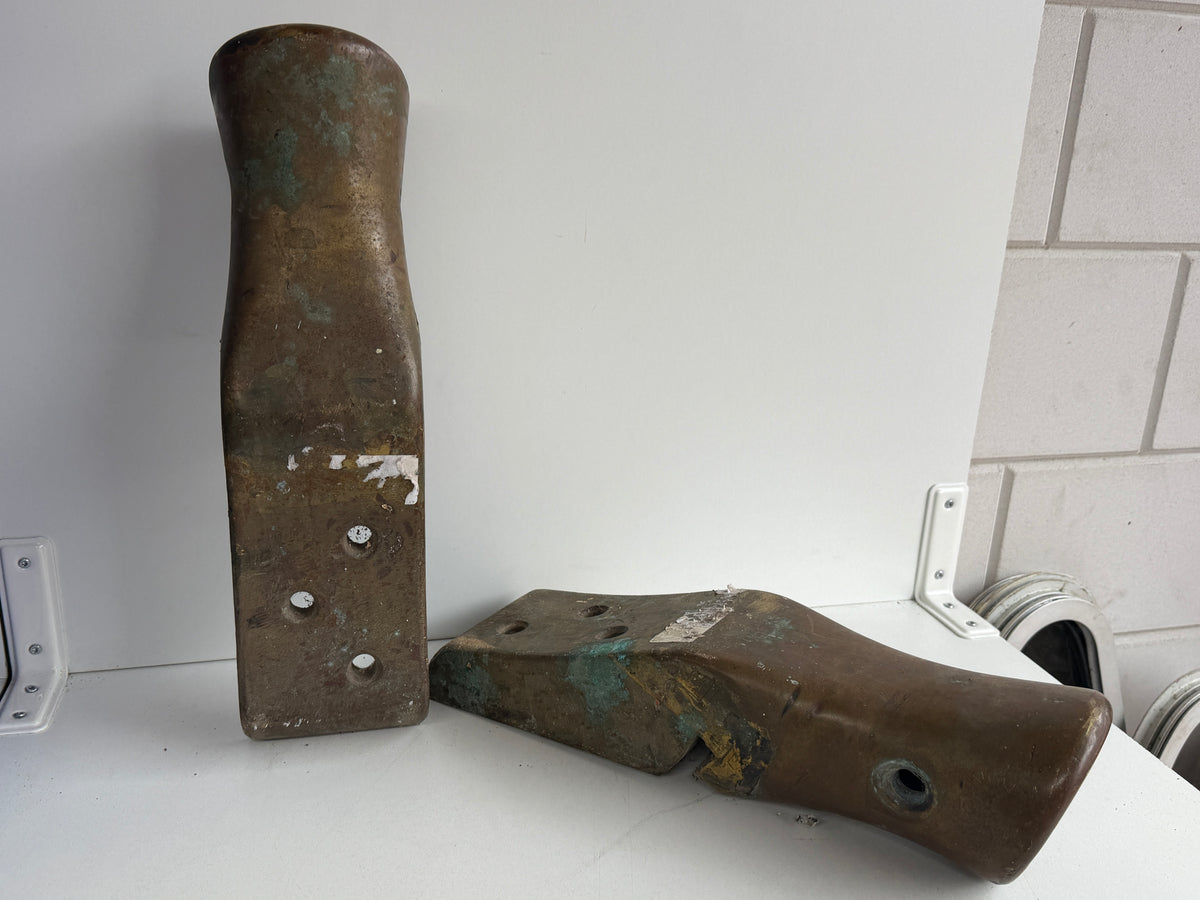 Unieke / antieke grote bronzen bolders 20 KG per stuk