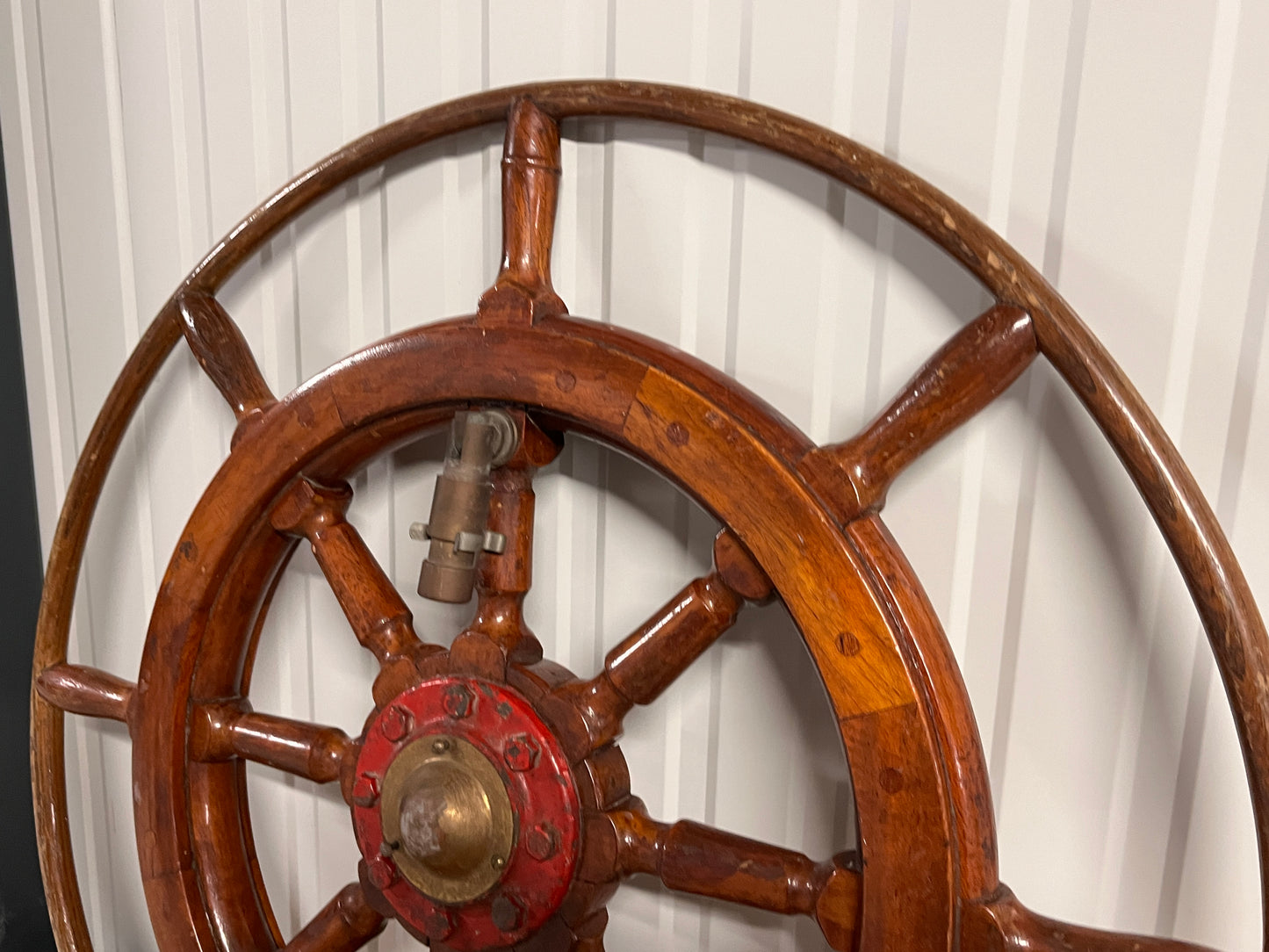 Houten stuurwiel 80 cm met bronzen draaihulp