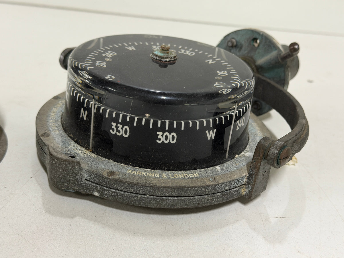 Kompas Sestrel / Henry Browne & Son Ltd / schotkompas met kapje