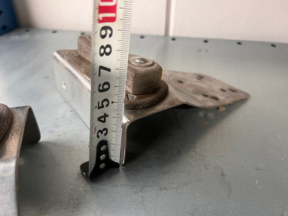 Tufnol schootklem op rvs plateau tot 14 mm