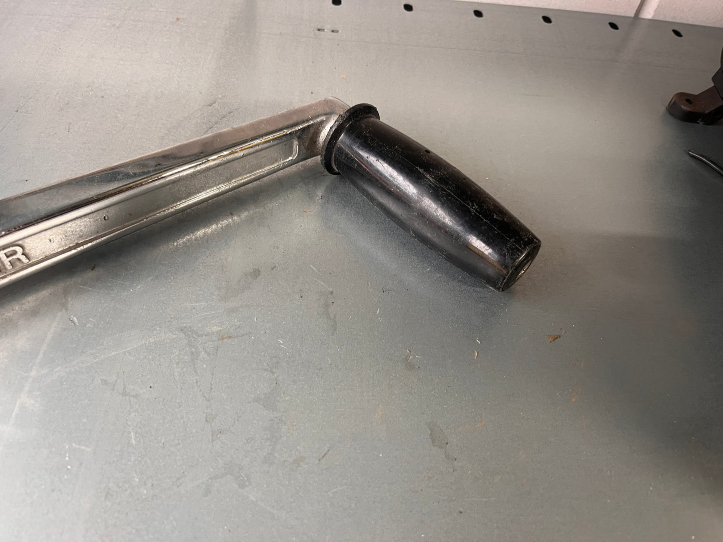 Lewmar lierhendel met lock 28 cm verchroomd