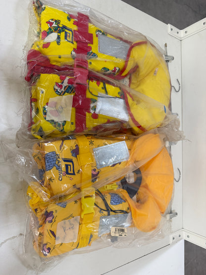 Partij NIEUWE Besto / Plastimo zwemvesten / reddingsvesten