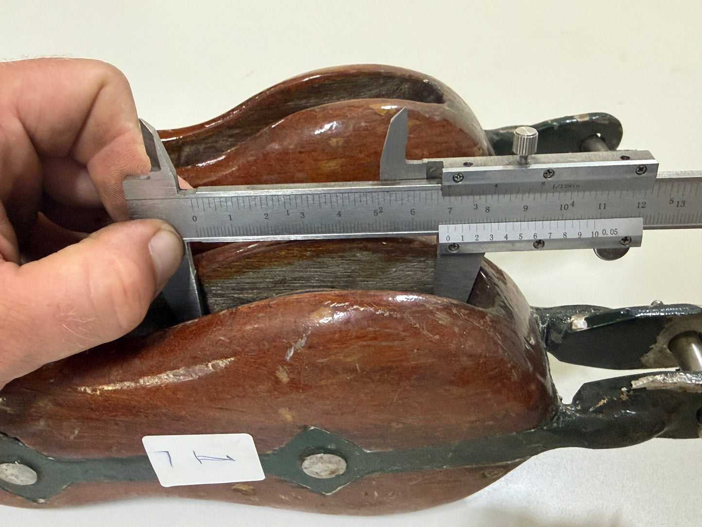 Houten vioolblok 70 mm tot 14 mm lijn, met hondsvot - 1