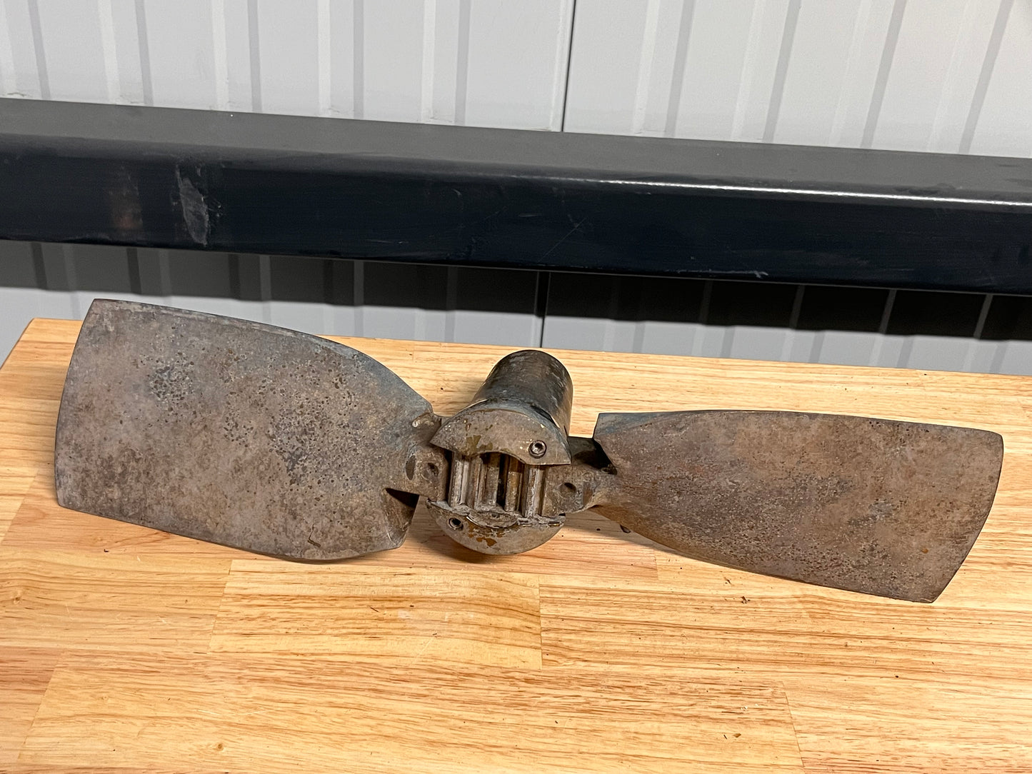 Gori Propeller 18 x 15 RH / bronzen klapschroef 60846