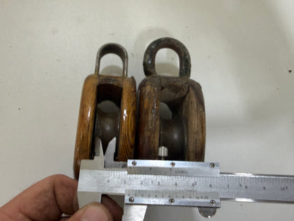 2 Houten 1 schijfs blok 40 mm tot 12 mm lijn - 24