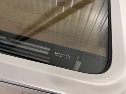 Linssen Yacts dekraam / ramen / dekluiken 92 x 71 cm