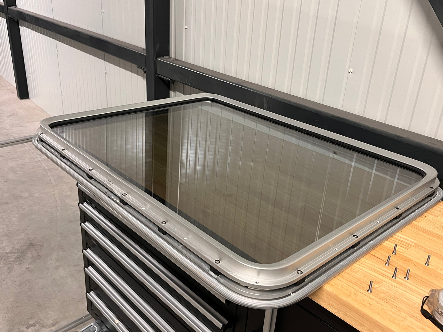 Linssen Yacts dekraam / ramen / dekluiken 92 x 71 cm