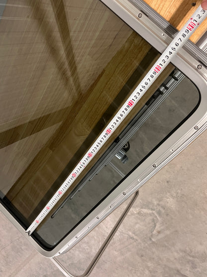 Linssen Yacts dekraam / ramen / dekluiken 92 x 71 cm