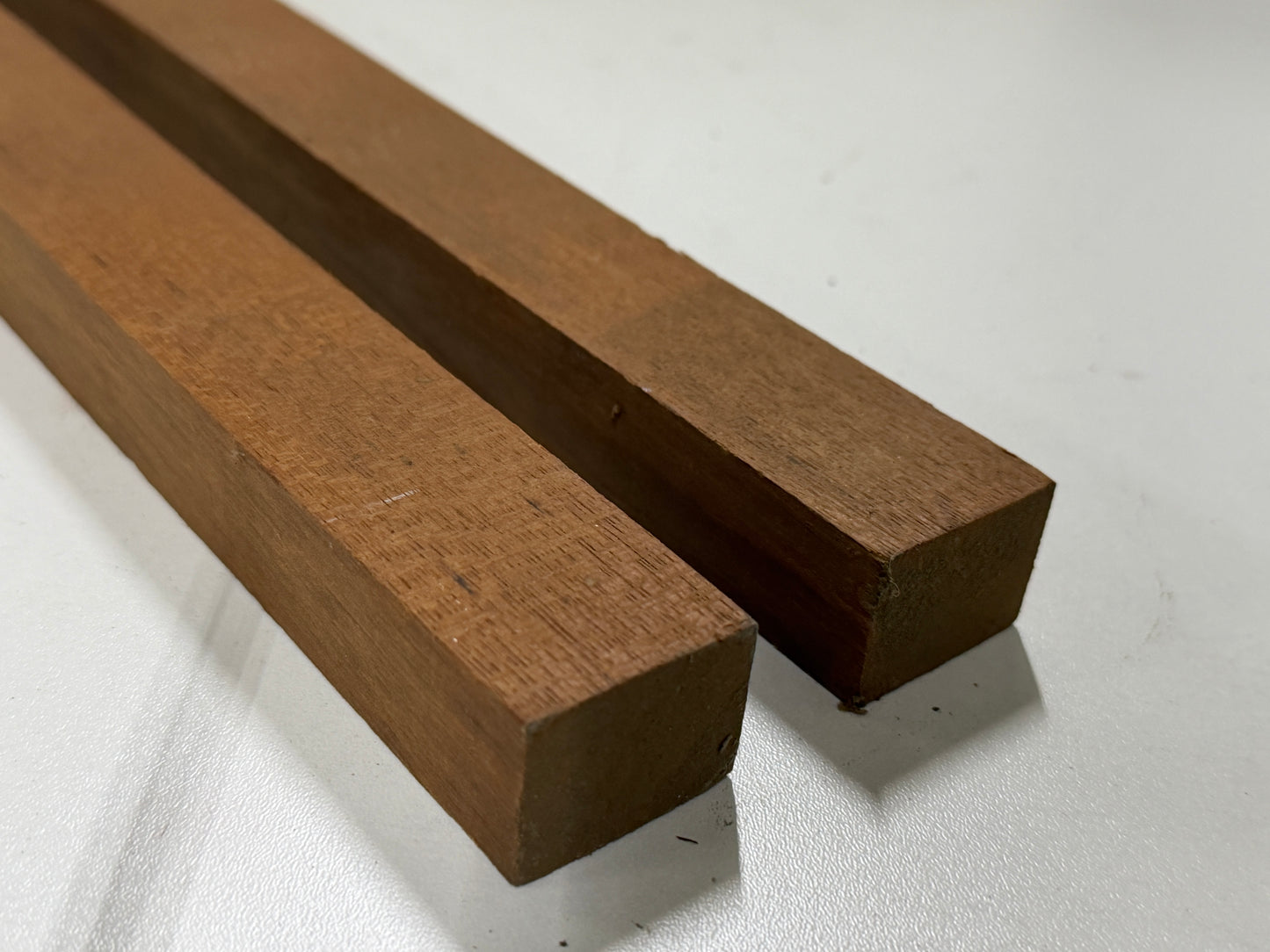 Teakhouten balkjes met boog 720 x 32 x 26 mm