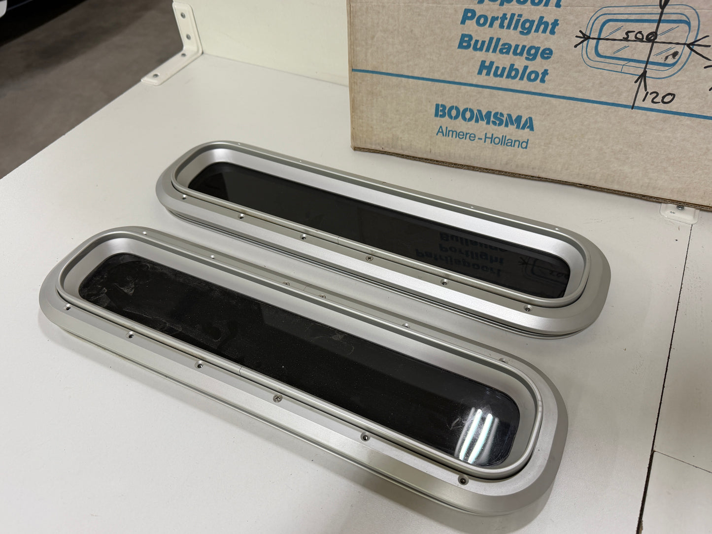 Gebo patrijspoort vast 500 x 120 mm - NIEUW