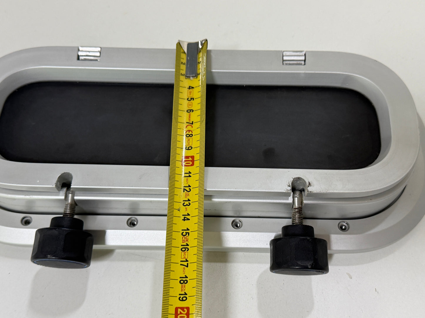 Gebo patrijspoort 370 x 165 mm zie advertentie