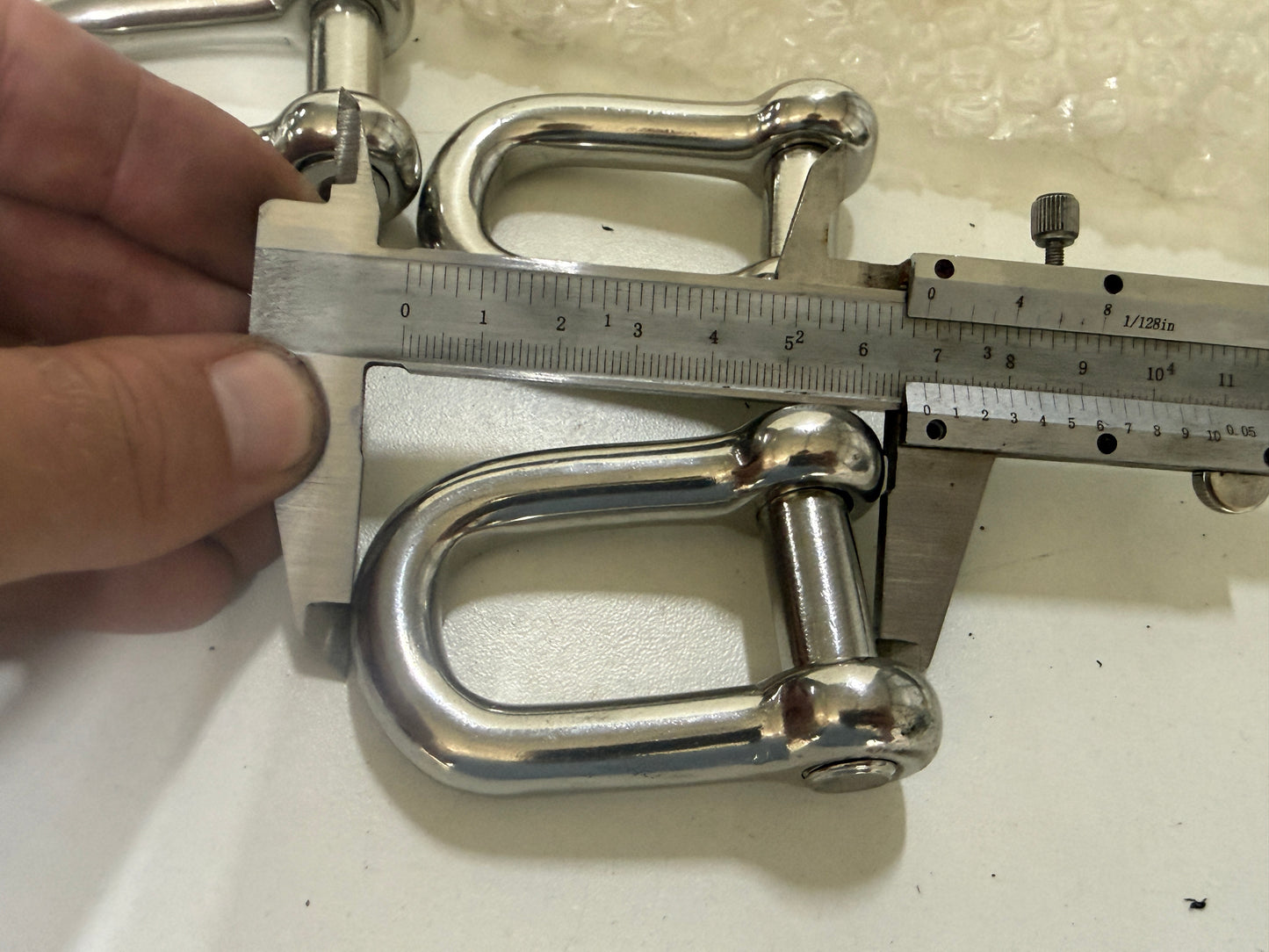 D sluiting met inbusbout 12 mm - NIEUW