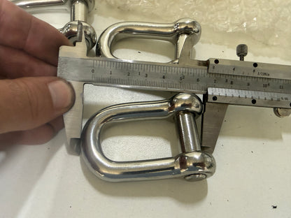 D sluiting met inbusbout 12 mm - NIEUW