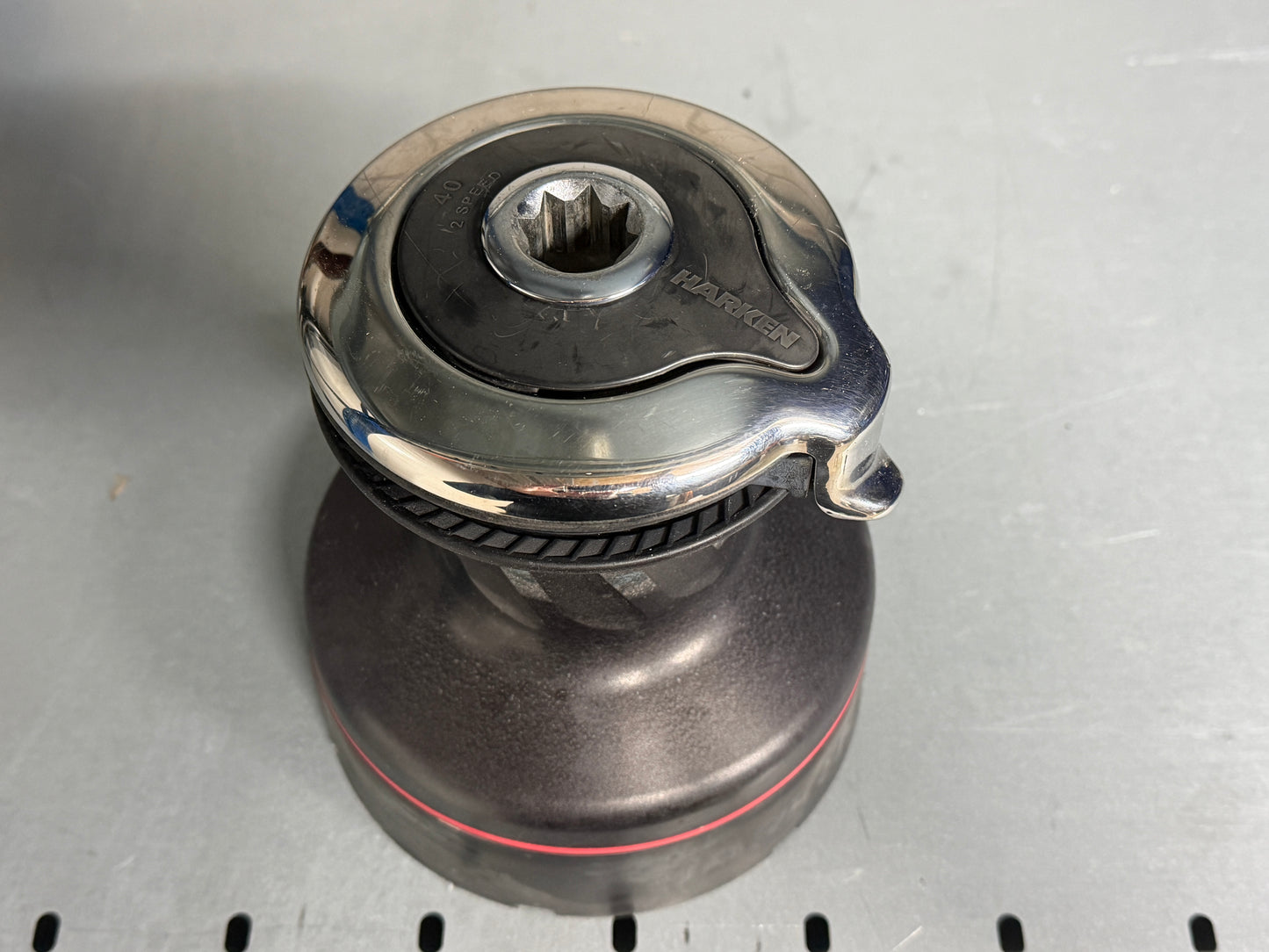 Harken Radial 40.2 st winch / selftailing lier