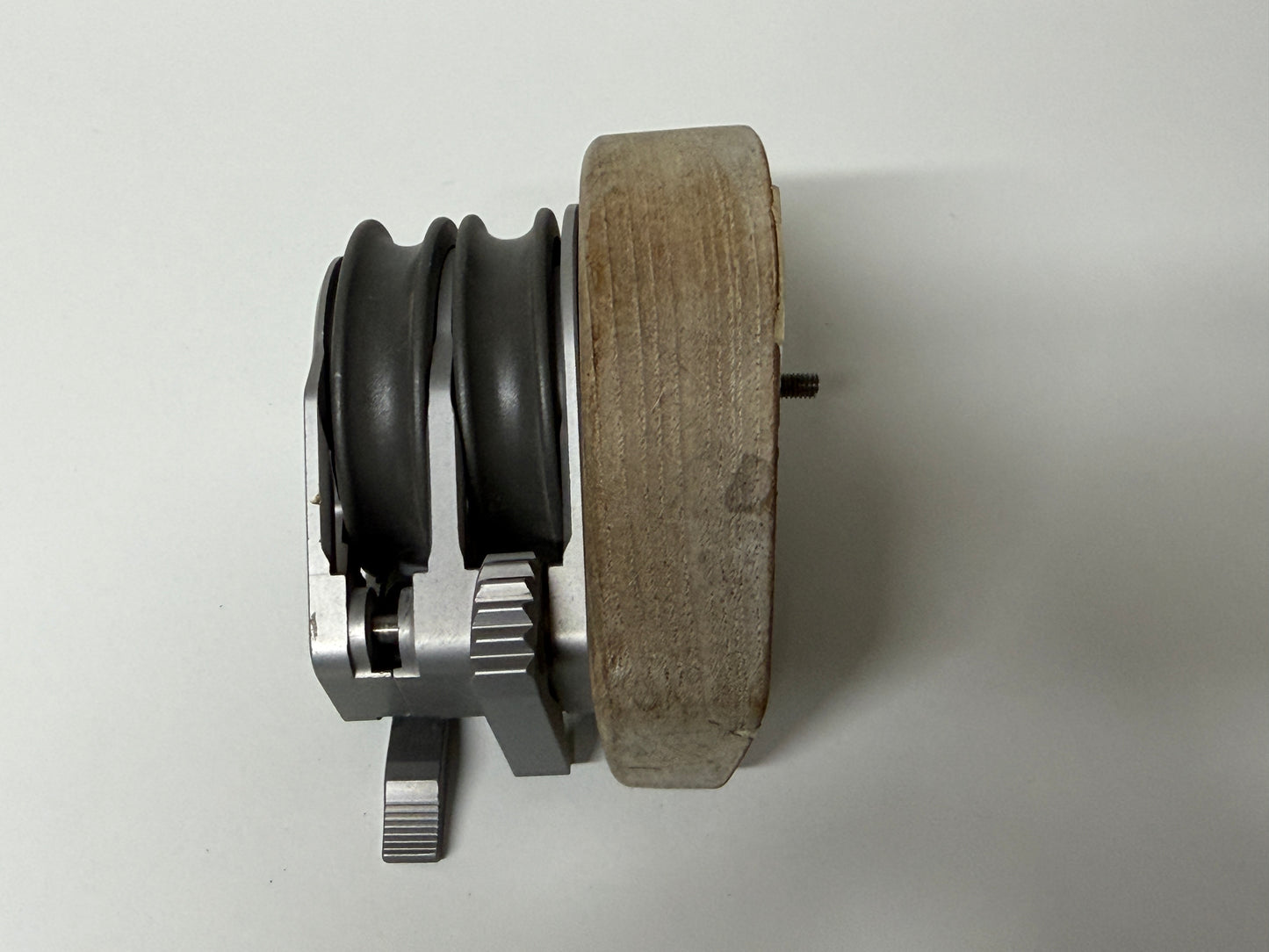 Lewmar racing 2 schijfs 80 mm voetblok met klem incompleet