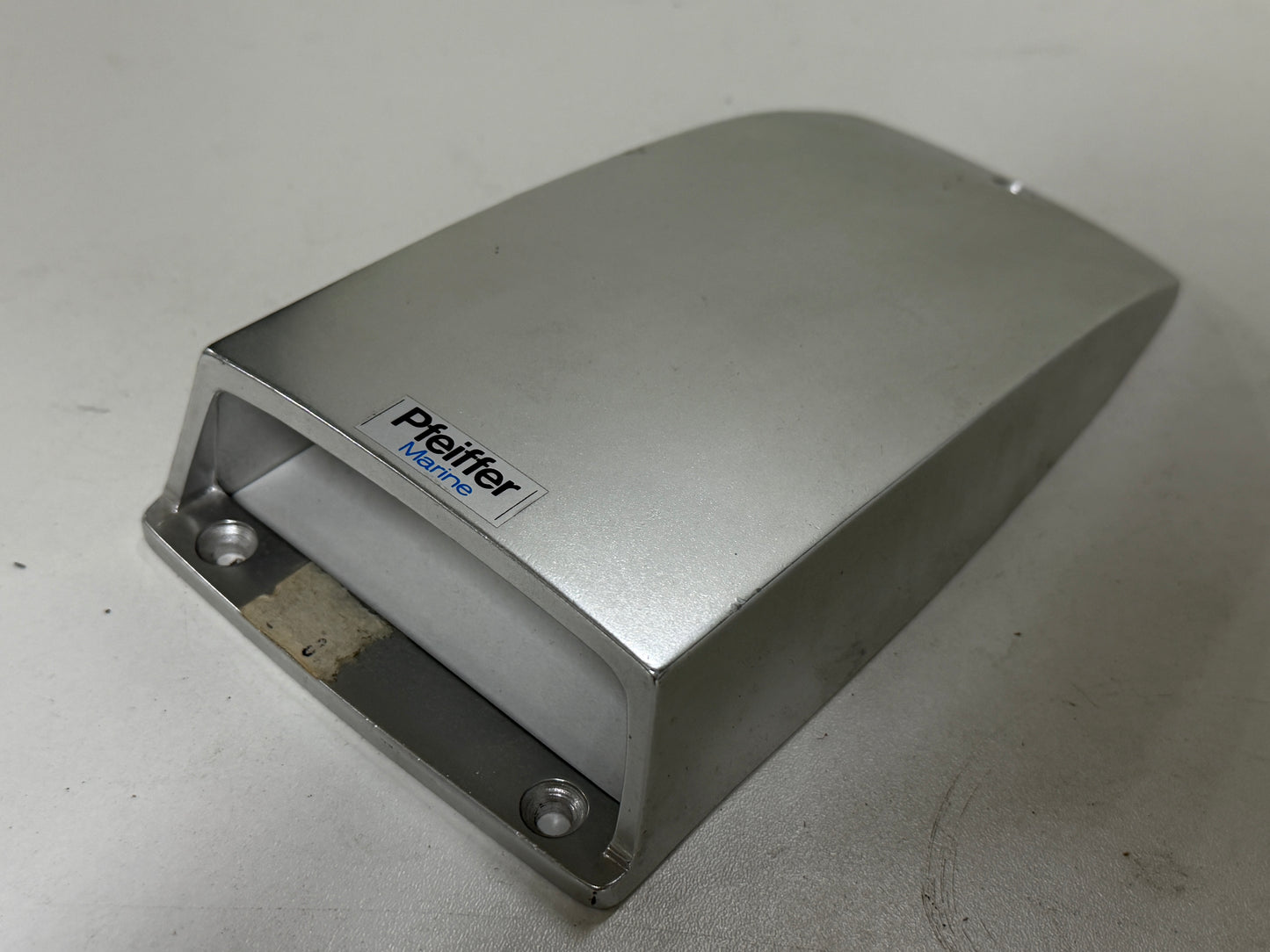 Pfeiffer ventilatieschelp 200x110x40 mm - NIEUW