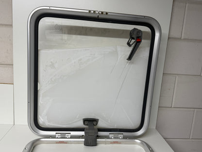 Lewmar dekluik 570 x 570 mm