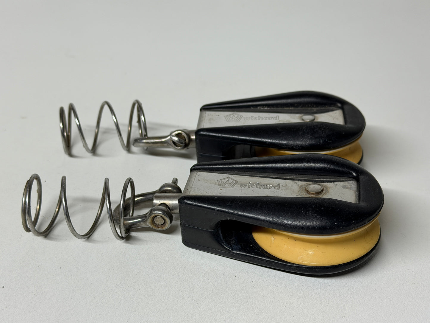 Wichard 1 schijfs blok 58 mm tot 12 mm lijn met wartel