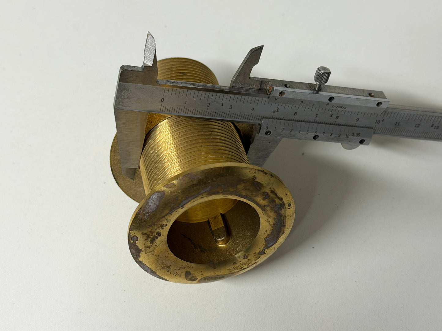 Messing doorvoer 48 mm