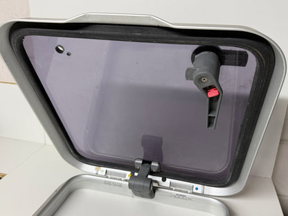 Lewmar dekluik / vluchtluik 48 x 48 cm