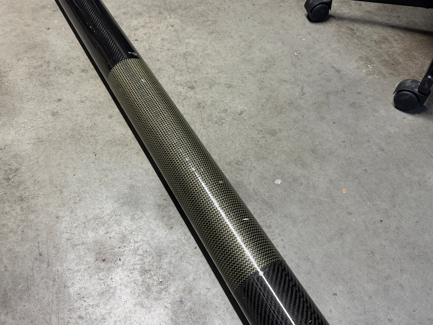 Carbon boom 200 cm lang 80 mm