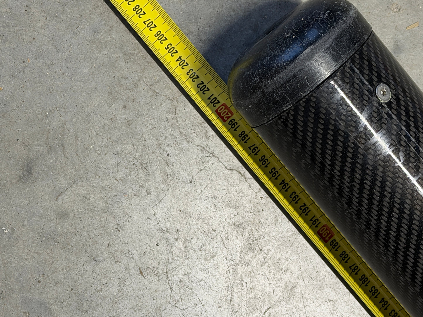 Carbon boom 200 cm lang 80 mm