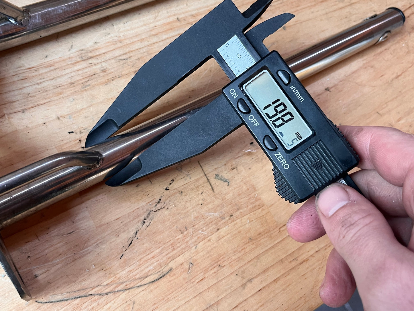 4 RVS scepters 32 cm