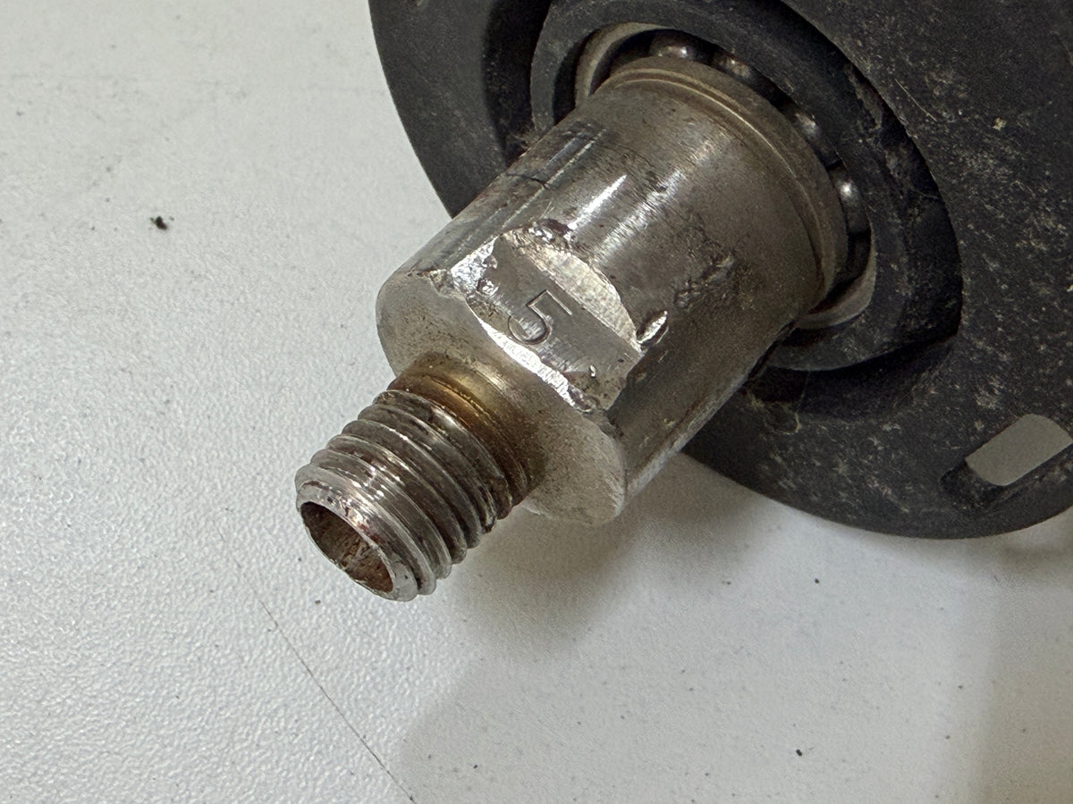 Swivel - 121